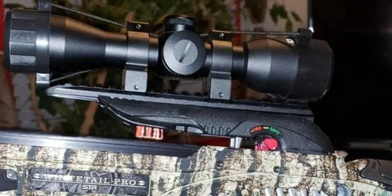 crossbow scope with multi-reticle aiming for beginners