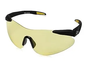 Beretta shooting shields with wraparound design, UV protection lenses, and lightweight frame for hunting and outdoor eye protection