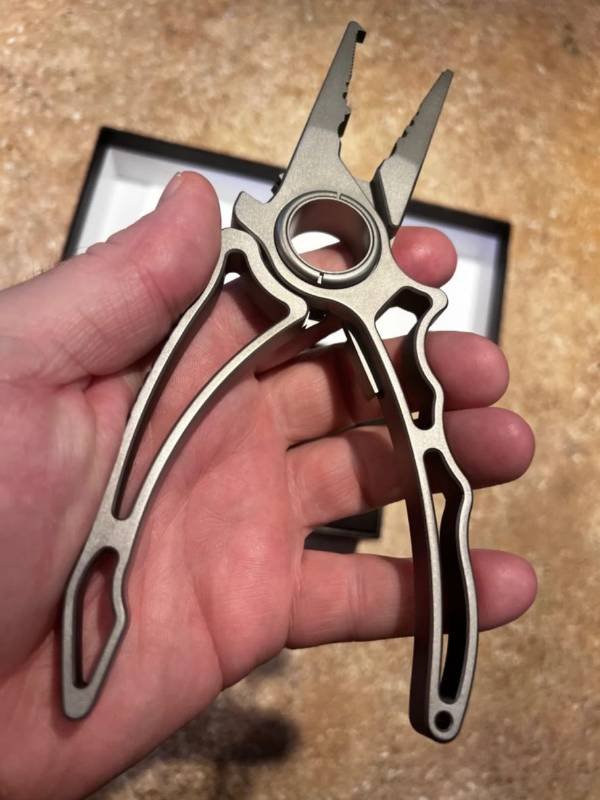 Best Saltwater Fishing Pliers of 2026
